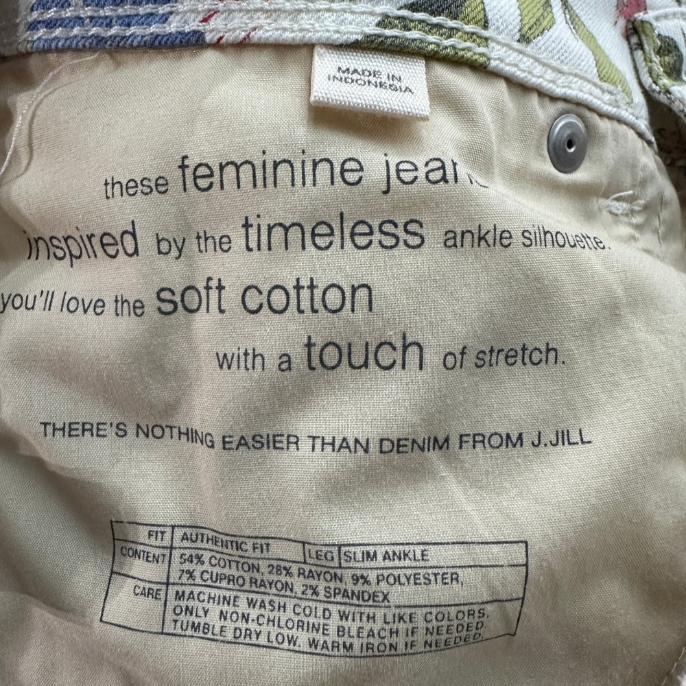 J. Jill Denim Authentic Fit Slim Ankle Floral Print Jeans White Multicolor 8P - Picture 5 of 7